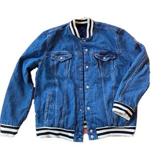 Men’s Large Big E Levi’s reversible jacket